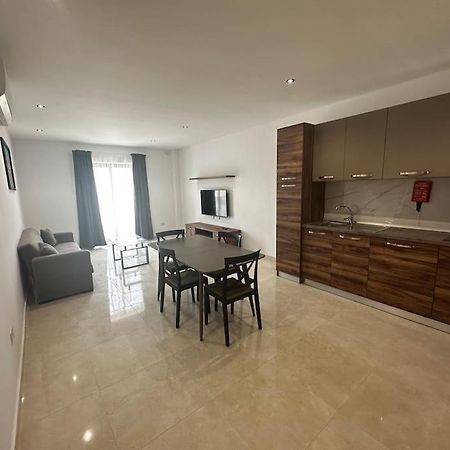 Bright 1 Bedroom Apartment In Noah Apartments, Gzira Exterior foto